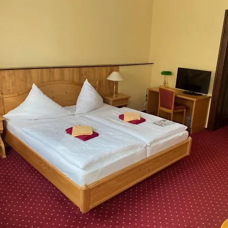 Garni Am Dippeplatz Penzion 3*