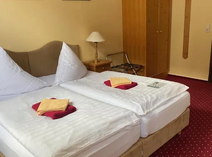 Garni Am Dippeplatz 3*