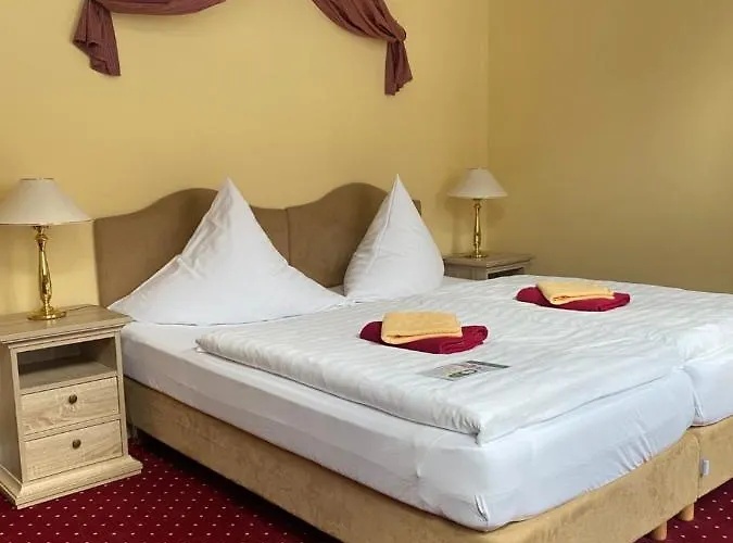 Pensionat Garni Am Dippeplatz 3*